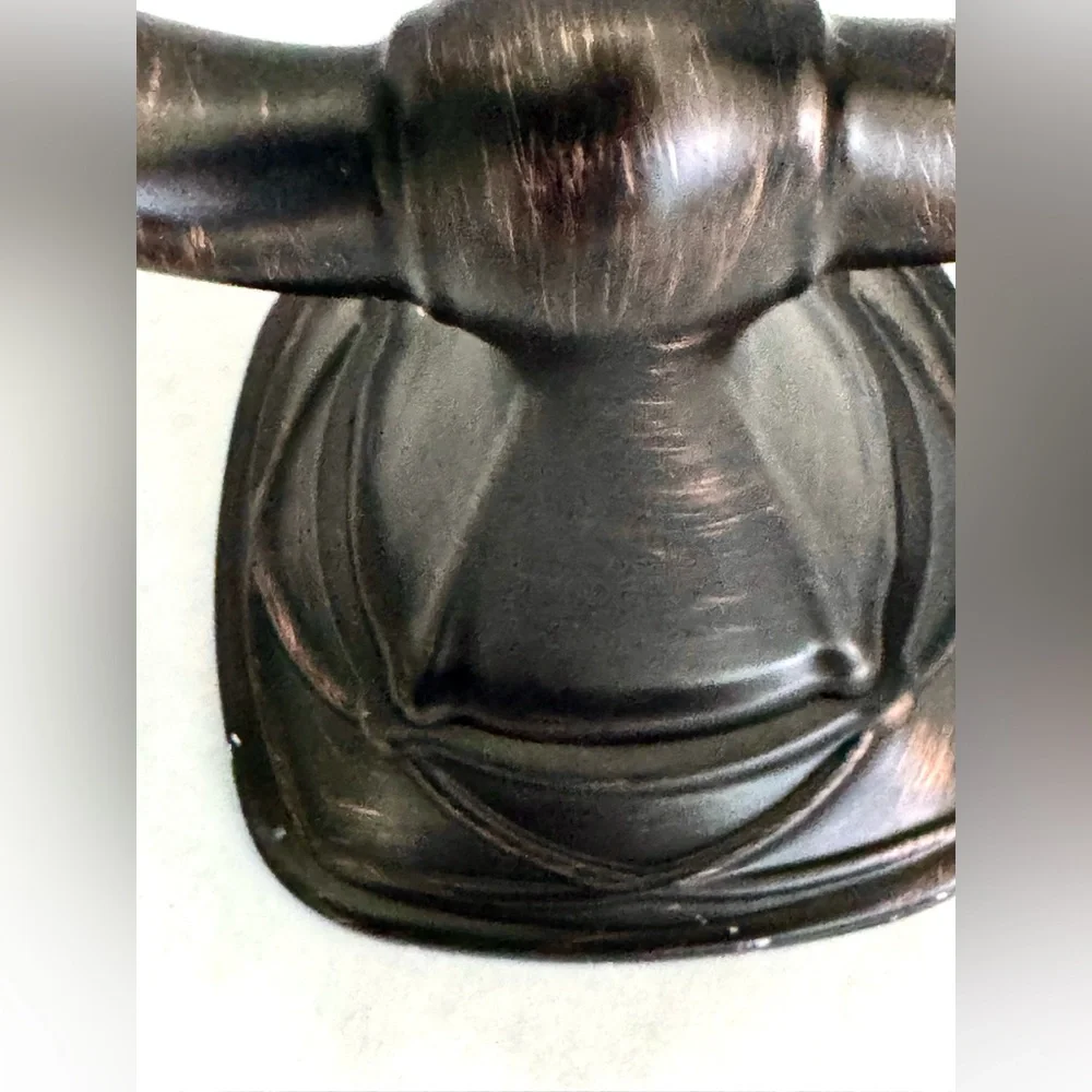 Elegant Bronze Wall Hook
